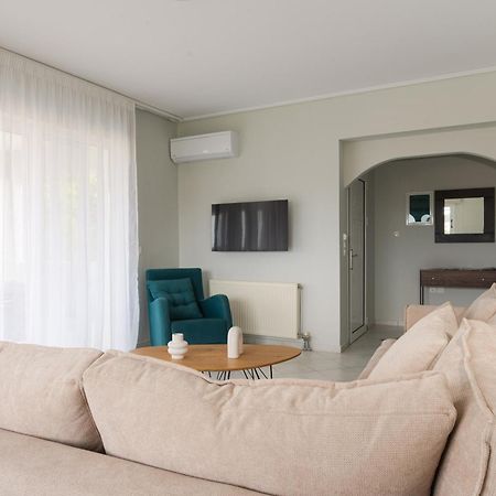 Vasilopoulos Residences - Apartments Ioni & Neso Аргостолион Екстериор снимка