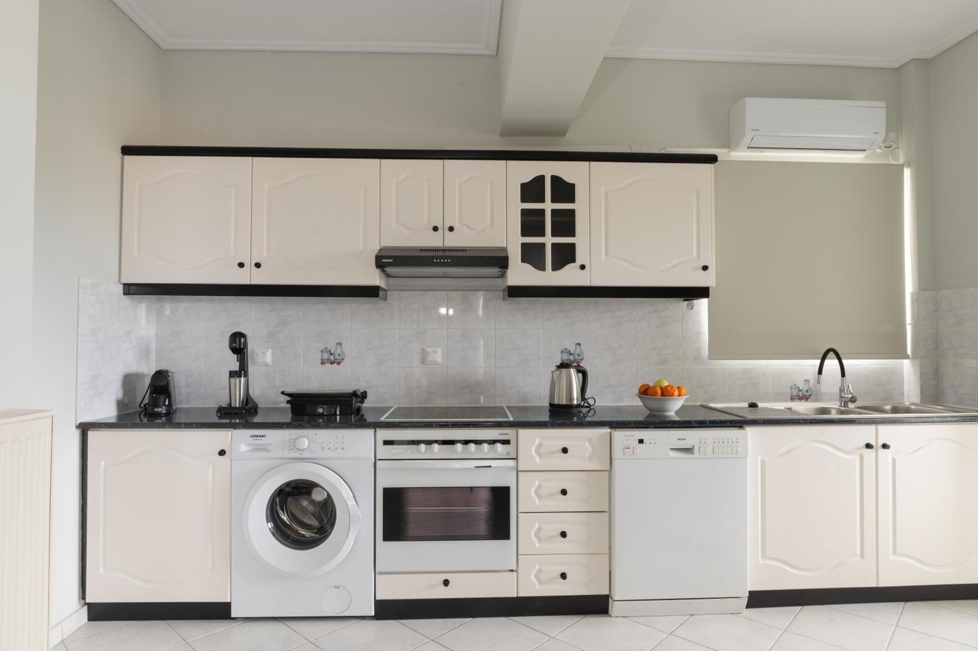 Vasilopoulos Residences - Apartments Ioni & Neso Аргостолион Екстериор снимка