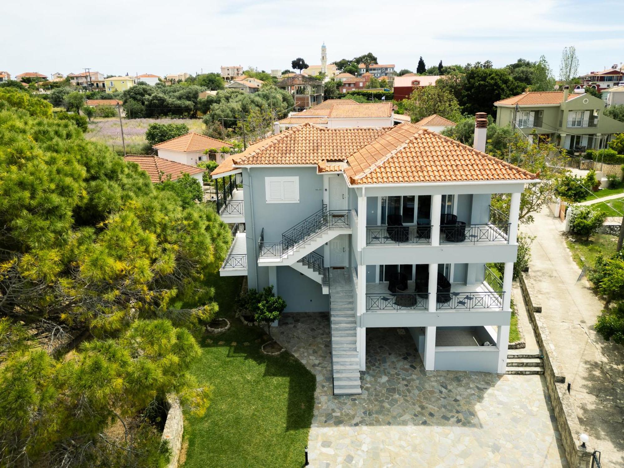 Vasilopoulos Residences - Apartments Ioni & Neso Аргостолион Екстериор снимка
